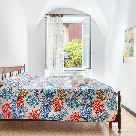 Apartmán Hostdomus-finalmarina