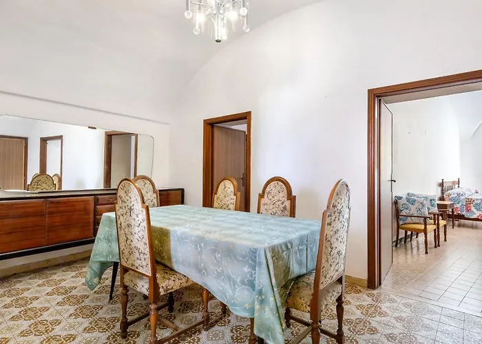 Hostdomus-finalmarina Appartement *